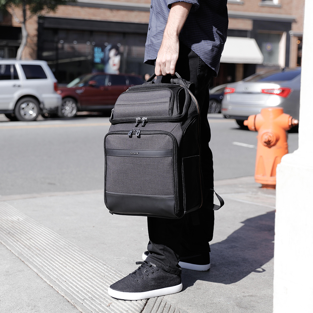 Explore Targus Backpacks