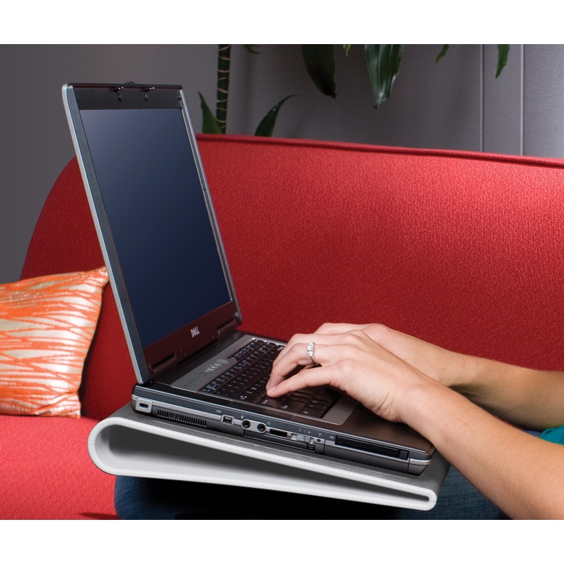 Lap Chill Mat™ Silver AWE5504US Cooling Targus