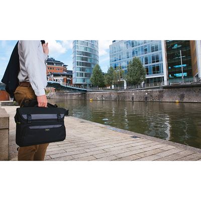 Picture of CityGear 15-17.3" Laptop Messenger - Black