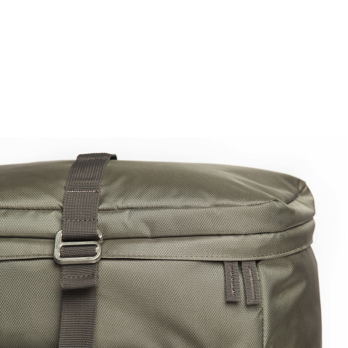 --New Khaki Targus TSB84506 Seoul 15.6 inches Nylon Laptop Notebook Backpack