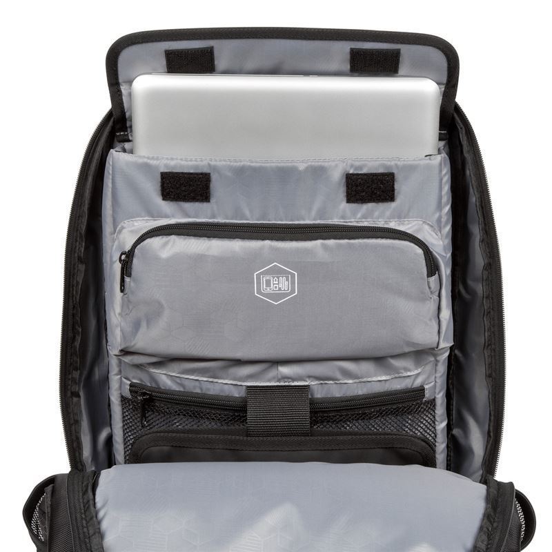 targus work and play backpack